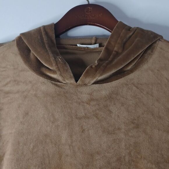 Brown Velour Tracksuit Set - Picture 7 of 16